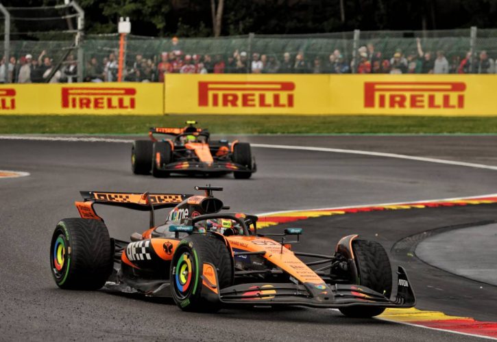 2025年F1第13站比利时大奖赛正赛：皮亚斯特里完胜诺里斯，扩大冠军领跑优势