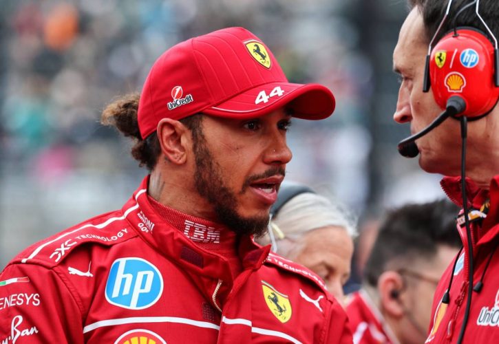 汉密尔顿法拉利处子赛季落幕，收官战与工程师无线电争执引关注