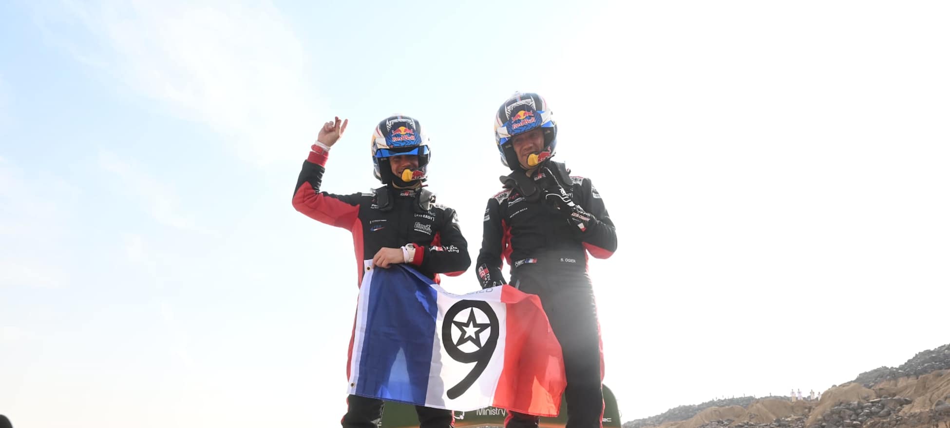 2025年WRC收官站沙特阿拉伯拉力赛周日超级赛段：奥吉尔斩获WRC第九冠，追平诺伊维尔记录