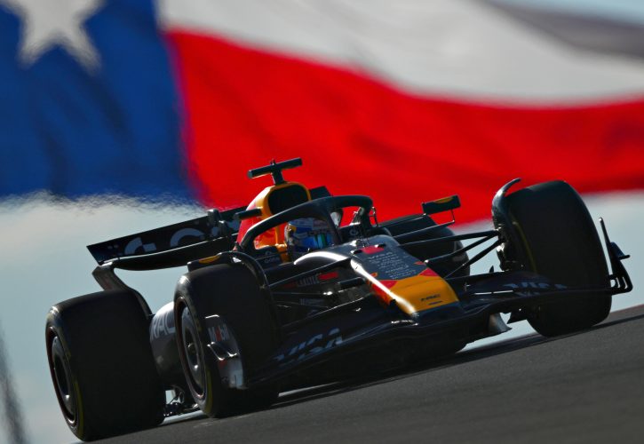 2025年F1第18站美国大奖赛冲刺排位赛：维斯塔潘绝杀诺里斯，霍肯伯格爆冷第四