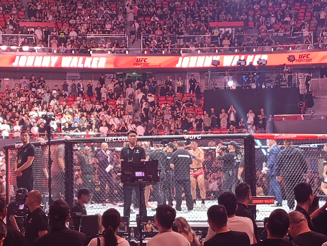 【UFC重回中国】“格斗之夜”鏖战黄浦江